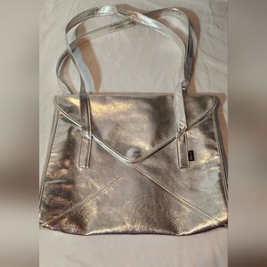Fabrizio Vintage Silver Metallic Large Shoulder Bag 16in X 13.5in Flaws Pictured